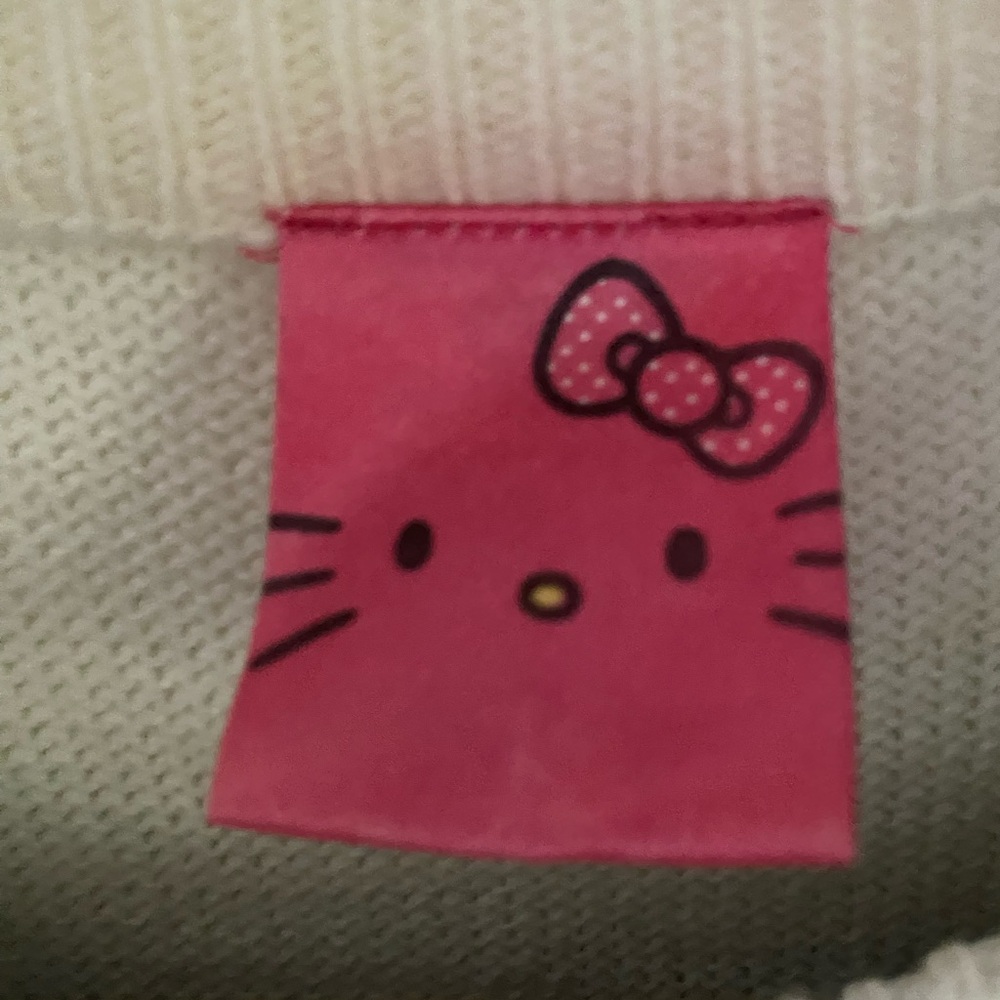 2/$20 Hello Kitty Sweater Officially Licensed Sanrio - Picture 5 of 7